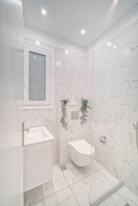Apartamento Εστία 10 Λεπτά Από Την Ακρόπολη Atenas Exterior foto