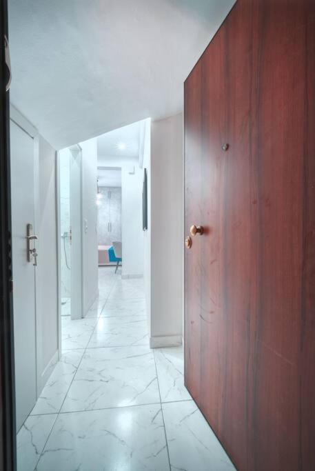 Apartamento Εστία 10 Λεπτά Από Την Ακρόπολη Atenas Exterior foto